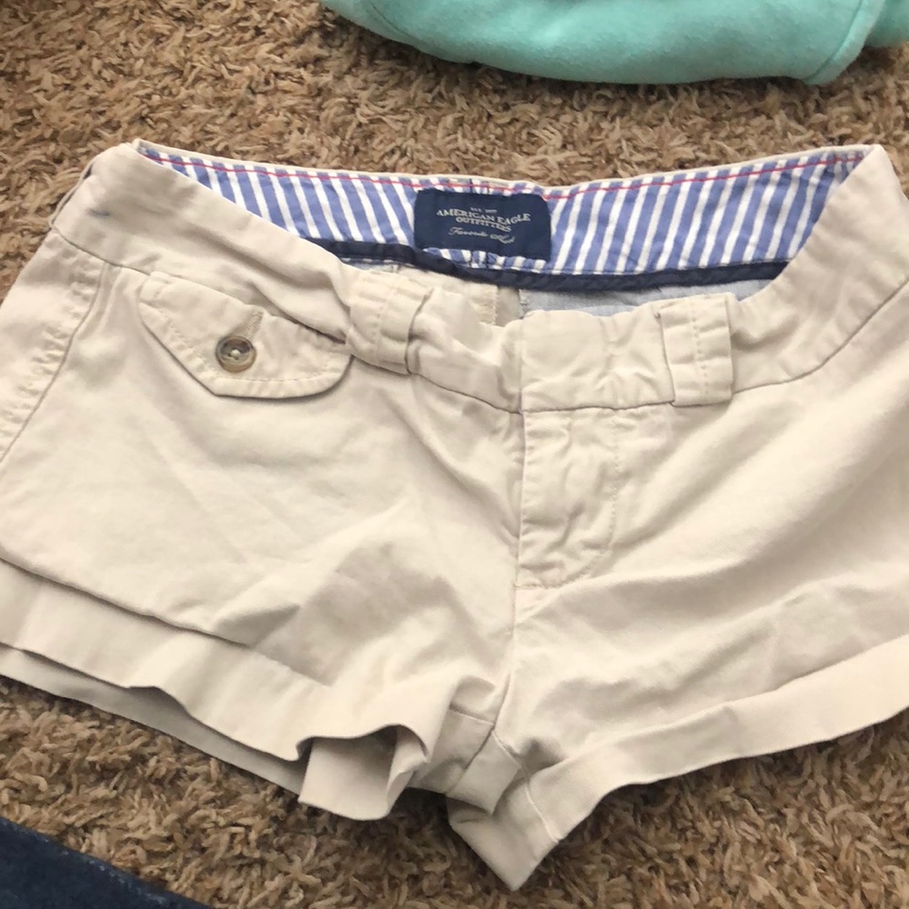 American eagle favorite short. Size 0